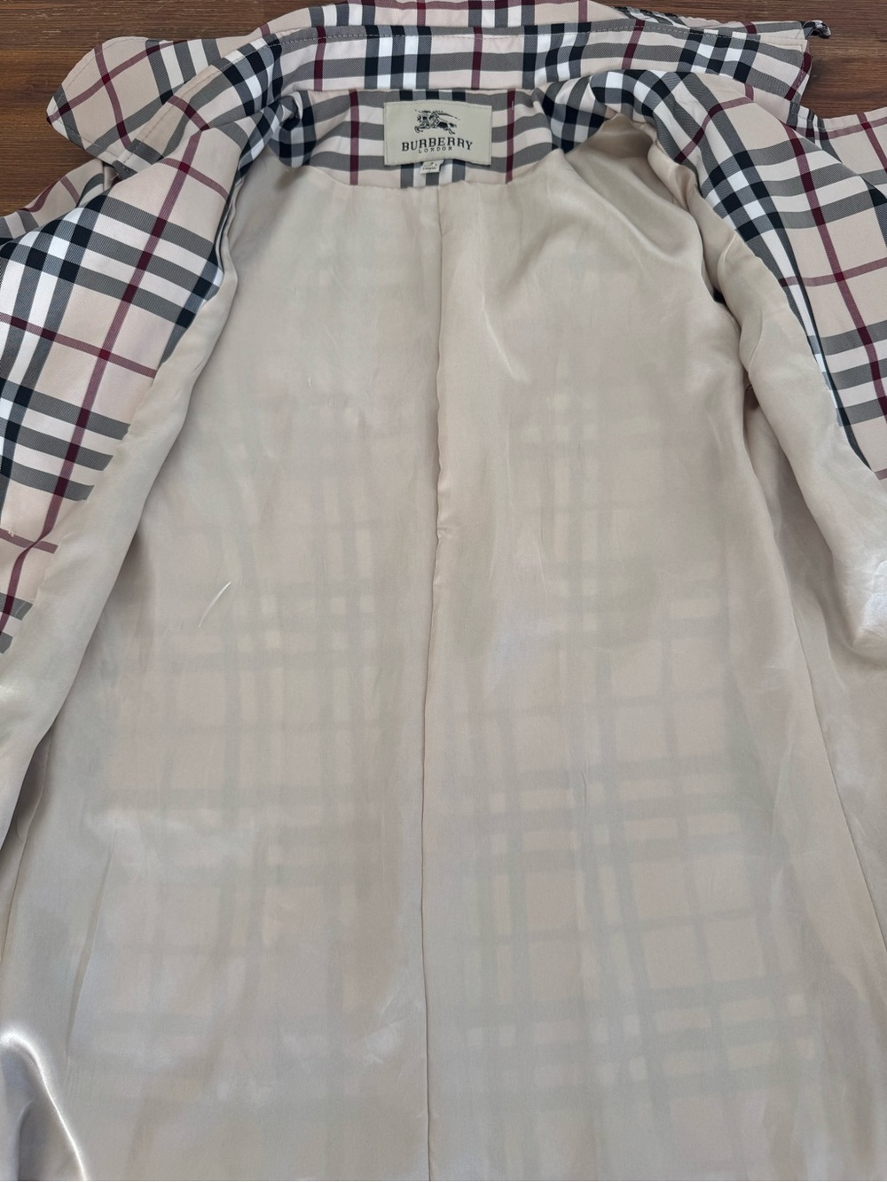 Burberry London Girls Nova Check Plaid Double-Breasted Trench Coat - Picture 11 of 16